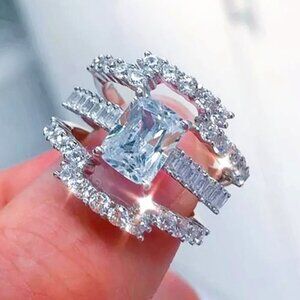 😘🎁GIFT FOR HER, MOTHER, DAUGHTER, GF, TEEN, KID- SAME DAY SHIPPING!! - L259